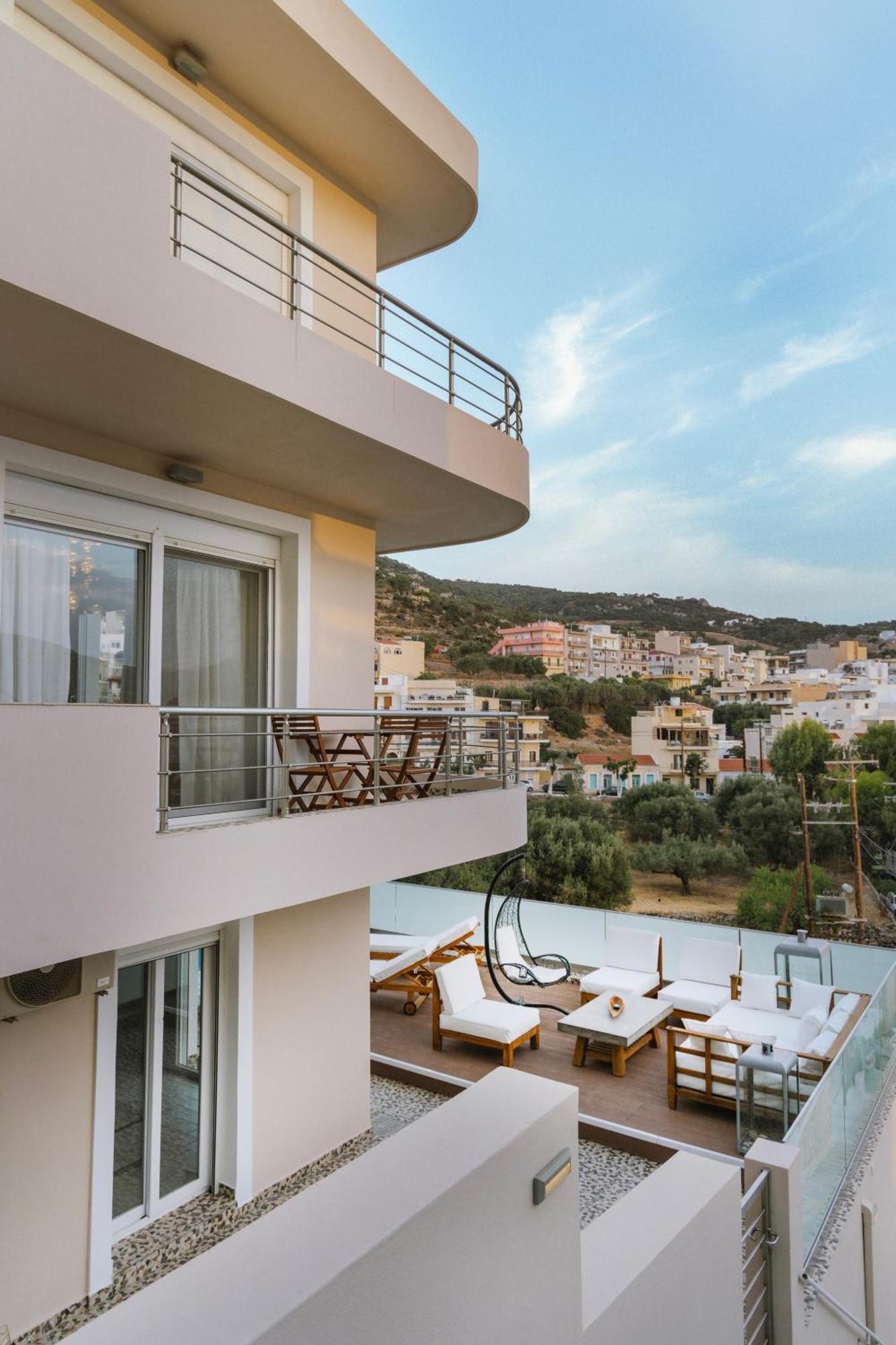 Limani Lux Apartments Kárpathos Eksteriør bilde